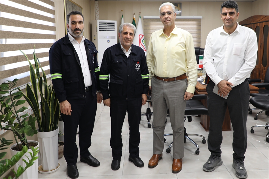 دیدار مدیرعامل HSE پتروشیمی‌های عسلویه با سرپرست شرکت مخازن سبز پتروشیمی عسلویه