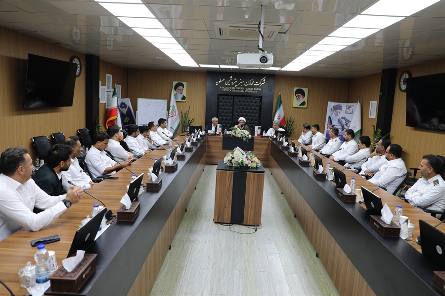 جشن باشکوه عید مبعث در شرکت مخازن سبز پتروشیمی عسلویه