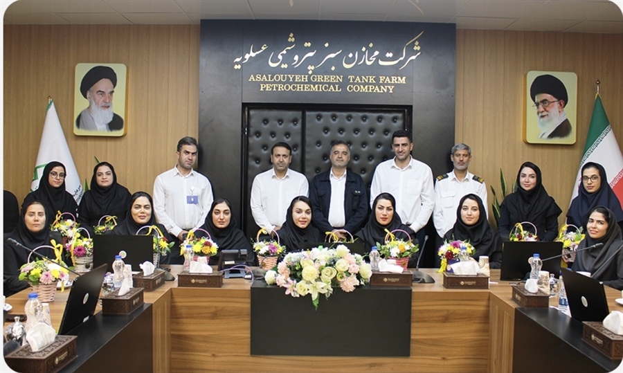 تقدیر مدیر عامل شرکت مخازن سبز پتروشیمی عسلویه از بانوان اين شركت به مناسبت روز دختر